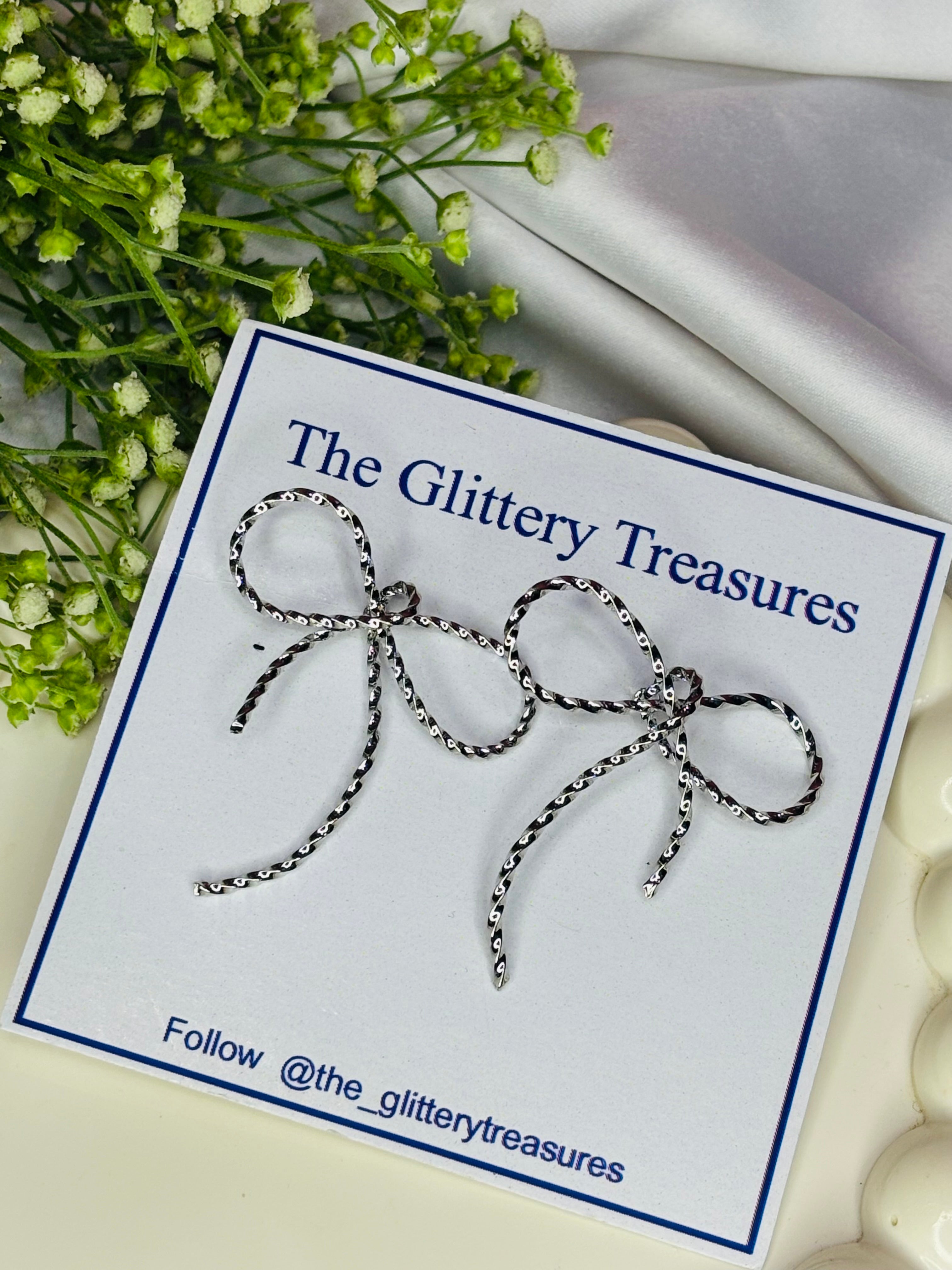 Silver Ribbon Earrings