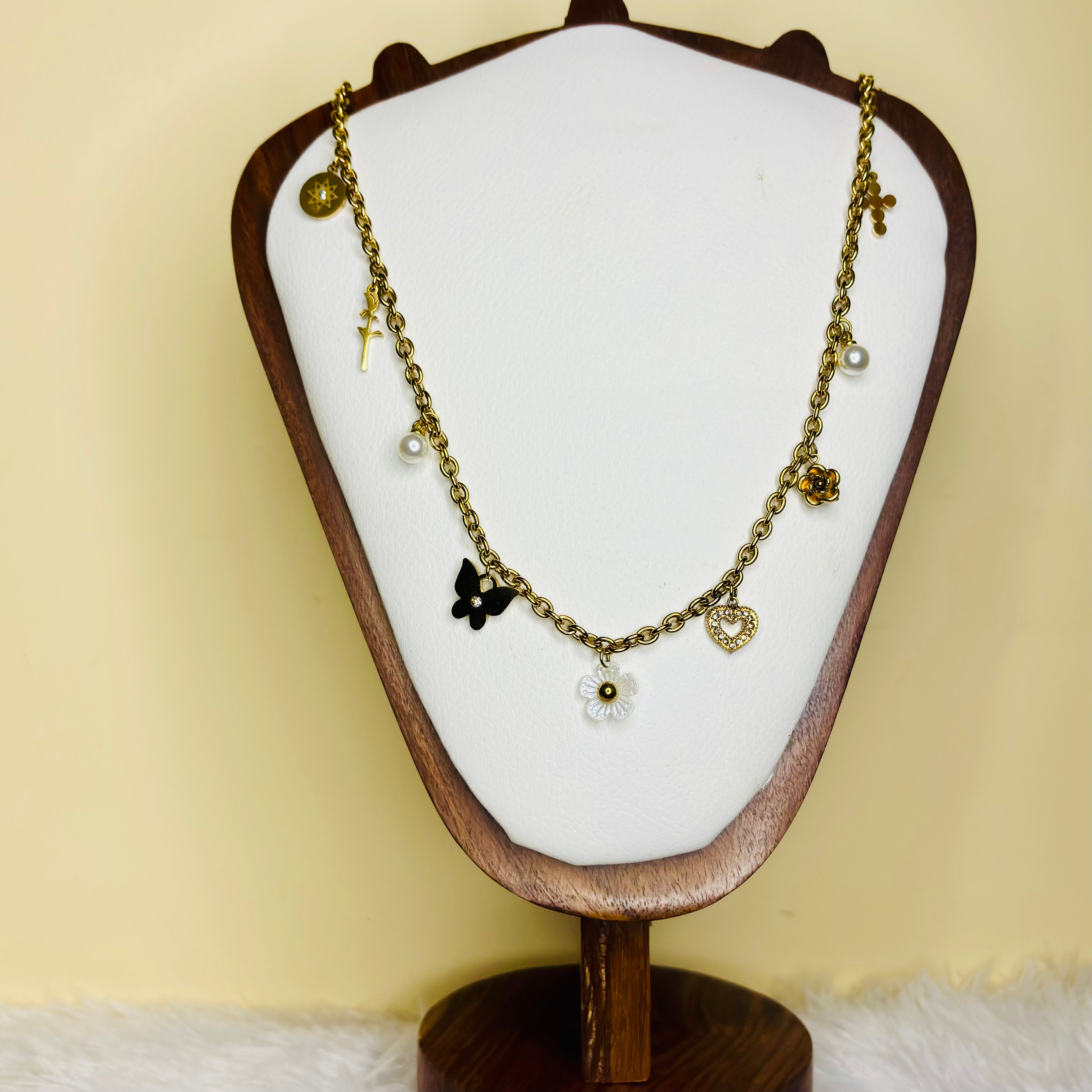 Pearl & Petal Charm Necklace